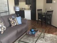 $1,100 / Month Apartment For Rent