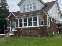 $1,200 / Month Duplex / Fourplex For Rent: Unit 2 - Great Lakes Renaissance Properties | I...