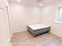 $850 / Month Apartment For Rent: 507 S LOCUST ST APT A - Cochrane Premier Proper...