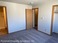 $1,050 / Month Apartment For Rent: 1201 E Bell Ave Unit 6 - Pyramid Property Solut...