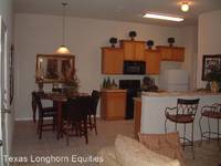 $1,795 / Month Apartment For Rent: 5506 Homestead - Texas Longhorn Equities | ID: ...