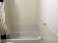 $2,275 / Month Apartment For Rent: Beds 2 Bath 1 - Renovated 2 Br, 1 Ba Apt - Laun...