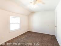 $2,000 / Month Home For Rent: 1100 W. Rex St. - MiddleTown Property Group, LL...