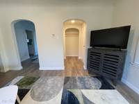 $1,700 / Month Townhouse For Rent: Beds 2 Bath 1 - Www.turbotenant.com | ID: 11388153