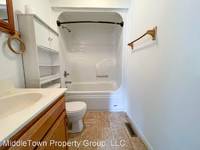 $650 / Month Apartment For Rent: 1413 W University - MiddleTown Property Group, ...