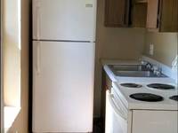 $800 / Month Apartment For Rent: 1055 Van Buren St - #3 - Weybridge Realty LLC. ...