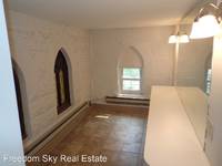 $1,200 / Month Apartment For Rent: 916 LIBERTY STREET APT 6 - Freedom Sky Real Est...