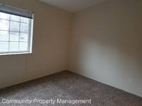 $1,450 / Month Apartment For Rent: 1951 SE 6th St - Community Property Management ...