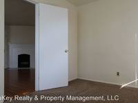 $1,025 / Month Apartment For Rent: 901 S. Lincoln St. - Unit #6 - NuKey Realty ...