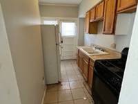 $675 / Month Apartment For Rent: 2048 W 98th Unit 2 - Rearden Property Managemen...