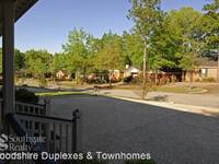 $1,027 / Month Apartment For Rent: 104 Sherwood Drive Apt. 104SW - Woodshire Duple...