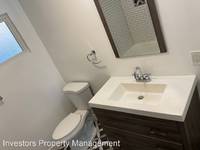 $2,400 / Month Apartment For Rent: 7920 Crenshaw Blvd. #9 - Investors Property Man...