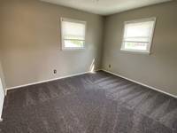 $775 / Month Apartment For Rent: 2705 N. Lincoln Avenue - #3- FOR SALE - Rent QC...