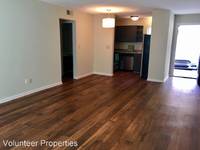 $1,024 / Month Apartment For Rent: 621 Memorial Dr - #24-2413 - Northshore Village...