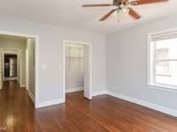 $1,385 / Month Apartment For Rent: Splendid 1 Bed, 1 Bath At Ashland + Juneway Ter...