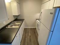 $625 / Month Apartment For Rent: 1301 SW Harrison St B21 - Harrison Street Apart...