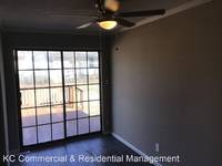 $1,400 / Month Home For Rent: 5553 NE Munger Ave - KC Commercial & Reside...