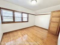 $1,100 / Month Apartment For Rent: 3826 N Humboldt Blvd - Venture Property Managem...