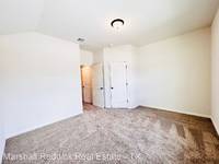 $1,650 / Month Apartment For Rent: 10318 Lynwood Village - 10318 Lynwood Village U...