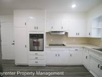 $1,550 / Month Home For Rent: 1008 E 54th Street - Keyrenter Property Managem...