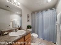 $950 / Month Apartment For Rent: 5419 E. 71st St. - 040 - Regency Point Apartmen...