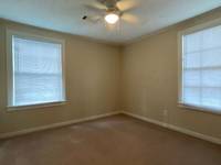 $800 / Month Home For Rent: Beds 3 Bath 1 Sq_ft 1187- Www.turbotenant.com |...