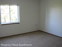 $900 / Month Apartment For Rent: 6600 West 43rd Place Apartment 15 - Regency Pla...