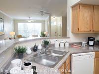 $1,350 / Month Apartment For Rent: 4522 Sylvanfield Dr 312 - Northchase Village Ap...