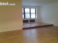 $2,450 / Month Apartment For Rent