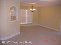 $1,450 / Month Home For Rent: 5111 Briarwood Ct - RE/MAX Champions Realty | I...