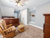 $1,100 / Month Townhouse For Rent: Beds 1 Bath 1.5 Sq_ft 1048- Www.turbotenant.com...