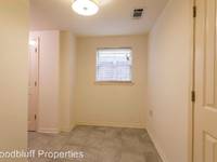 $1,900 / Month Apartment For Rent: 4625 Laurel Street Unit 4 - Woodbluff Propertie...