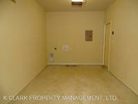 $1,400 / Month Home For Rent: 6018 Jax Way #103 - K Clark Property Management...