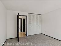 $995 / Month Apartment For Rent: 7720 36th Ave N #301 - WINNETKA VILLAGE APTS | ...