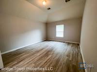 $1,695 / Month Home For Rent: 12682 Lake Conroe Hills Drive - Bridge Tower Pr...