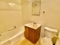 $1,495 / Month Home For Rent: 4570 MacArthur Blvd., NW #203 - Chatel Real Est...