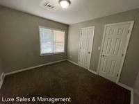 $1,295 / Month Home For Rent: 425 Foster Place - Luxe Sales & Management ...