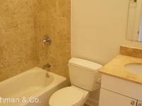 $1,995 / Month Apartment For Rent: 4715 N. Sheridan #32S - M. Fishman & Co. | ...