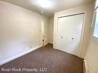 $1,340 / Month Apartment For Rent: 216 10th St N Upper - River Rock Property, LLC ...