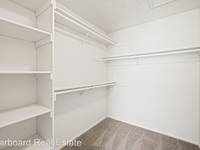 $1,565 / Month Apartment For Rent: 4926 123rd St SW B-01 - James Apartment Homes |...