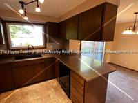 $2,295 / Month Home For Rent: 31200 SW Metolius Ct. - Jim McNeeley Real Estat...