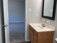 $1,095 / Month Apartment For Rent: 201 Overbrook Drive #8 - H Rearden Investments ...
