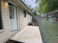 $975 / Month Apartment For Rent: 2132 W Iris - 2123 W Iris #1 - Red Door Real Es...