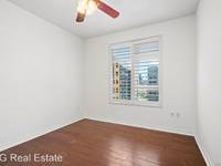 $4,500 / Month Home For Rent: 300 W. Beech St. #902 - ISG Real Estate | ID: 1...