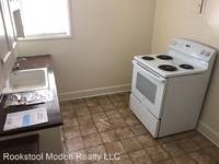 $650 / Month Apartment For Rent: 5070 Weyerhaeuser Rd - #4 - Rookstool Moden Rea...