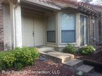 $1,500 / Month Home For Rent: 229 Shady Lane Dr - Ruiz Property Connection, L...