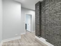 $1,750 / Month Apartment For Rent: 7738 N Eastlake Ter #2W - Becovic Management Gr...