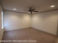 $1,995 / Month Apartment For Rent: 5922 Villa Rosa Way - Crosspointe Management Gr...