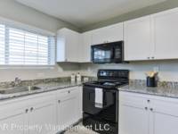 $1,548 / Month Apartment For Rent: 1935 Alison Ct SW Apt F01 - SAR Property Manage...