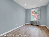 $3,750 / Month Apartment For Rent: 499 Willoughby Avenue - Garden - Brownstone Pro...